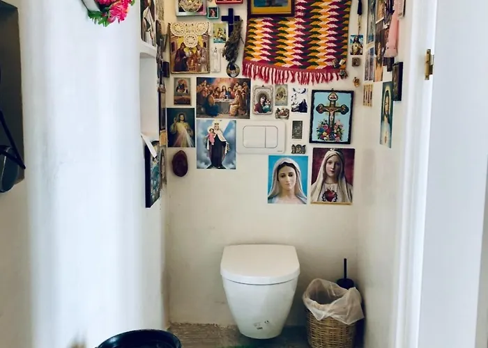 Nyaraló Sterna Artists Emboriósz